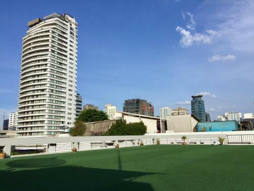 Aparthotel Avatar Suites Hotel