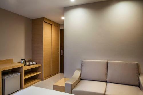 Livotel Hotel Kaset Nawamin Bangkok