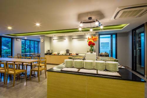 Livotel Hotel Kaset Nawamin Bangkok