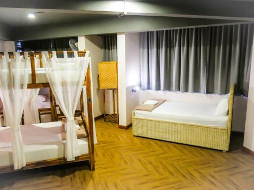 Metro Pratunam Boutique Hotel