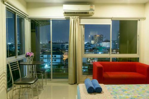 Posada Right Place Sathorn