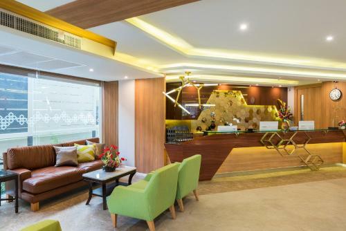 Zircon Hotel