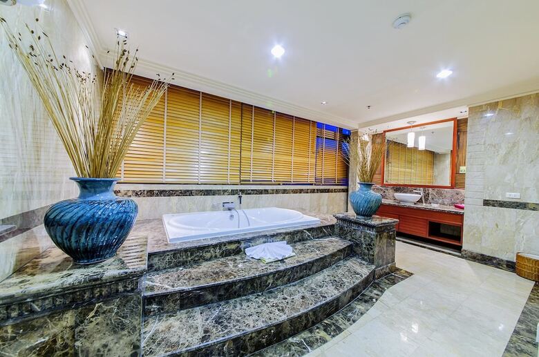 Hotel Prince Suites Residence Managed By Prince Palace