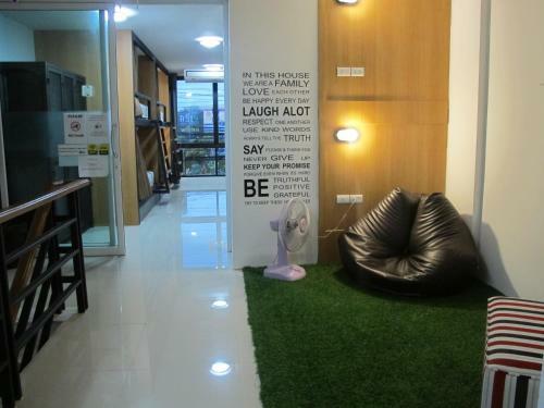 Homey-donmueang Hostel