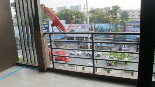 Homey-donmueang Hostel
