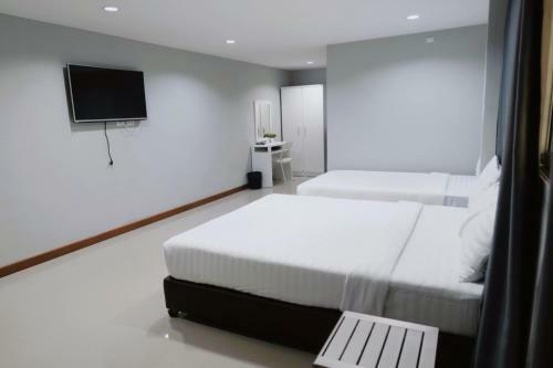 Hotel S44room