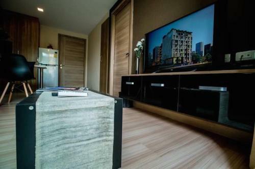 Aparthotel Ten Ekamai Suites By Aspira