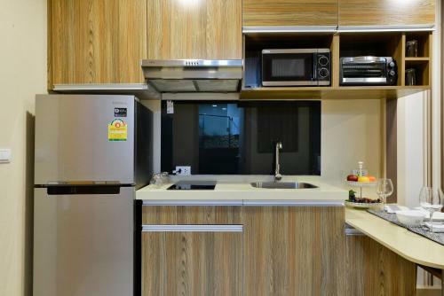 Aparthotel Ten Ekamai Suites By Aspira