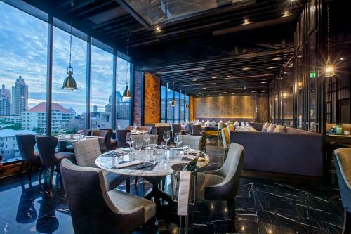 Skyview Hotel Bangkok