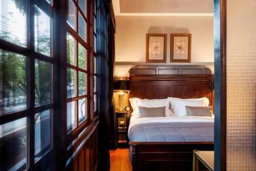 Hotel Bangkok Publishing Residence