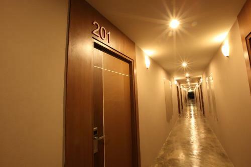 The Plubpla Serviced Apartment