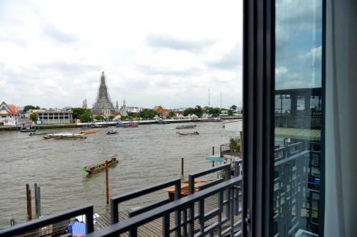 Hotel Riva Arun Bangkok