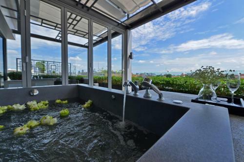 Hotel Riva Arun Bangkok