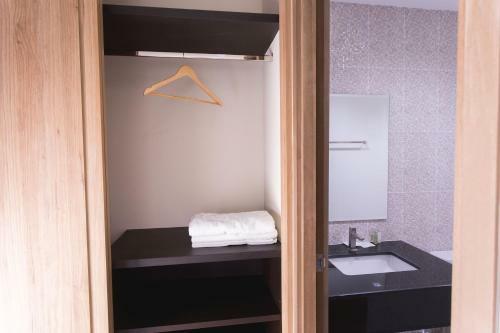 The Journey Hotel Laksi
