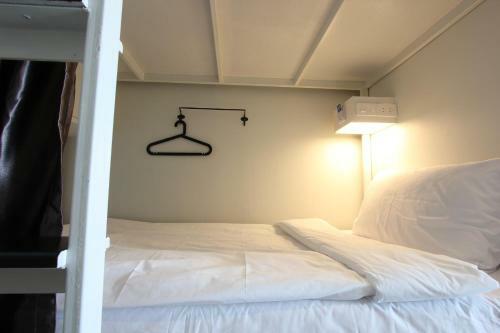 Diff Hostel