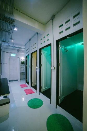 Diff Hostel