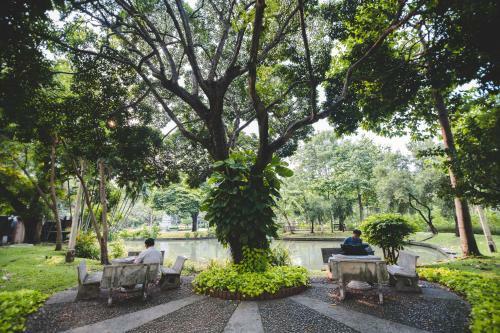 Issara By D Hostel