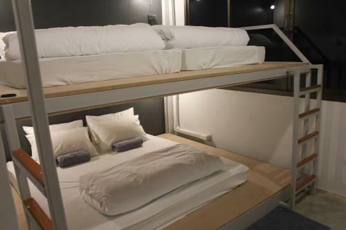 Ekanek Hostel