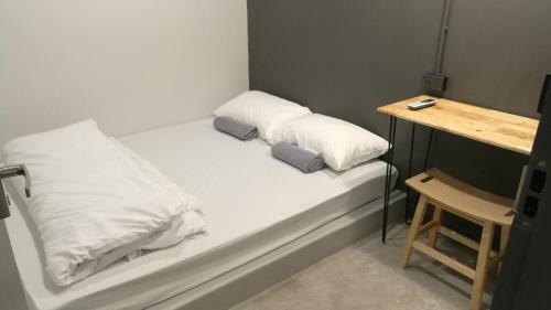 Ekanek Hostel