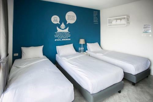 Yaks House Hostel