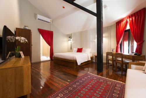 Hotel Prince Theatre Heritage Stay