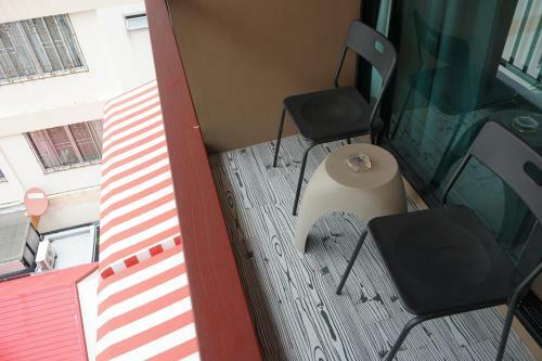 Hotel Red Door