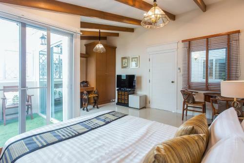 Bed & Breakfast The Ritz Aree