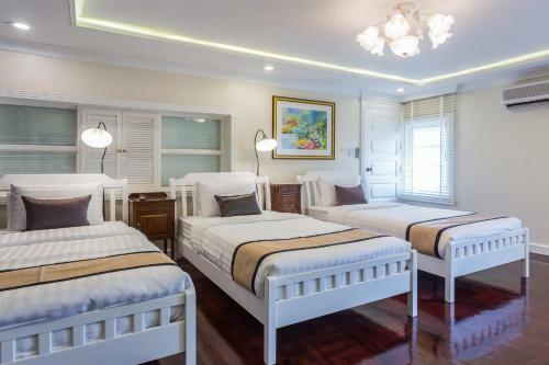 Bed & Breakfast The Ritz Aree