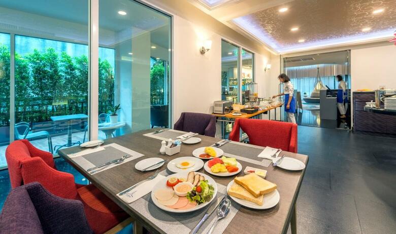 Anajak Bangkok Hotel