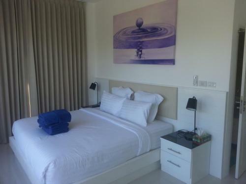 3 Bedroom Contemporary Pool Villa Mandina