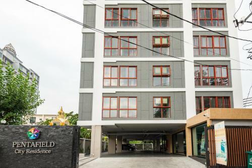 Apartamento Pentafield City Residence