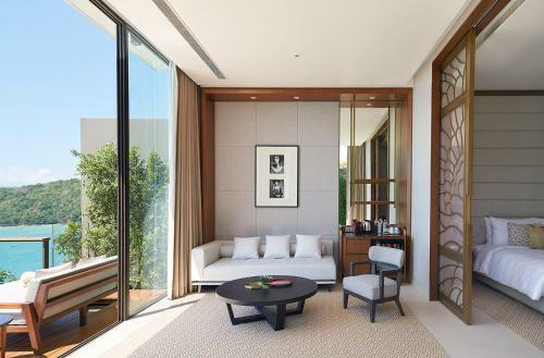 Hotel V Villas Phuket - Mgallery