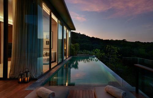 Hotel V Villas Phuket - Mgallery