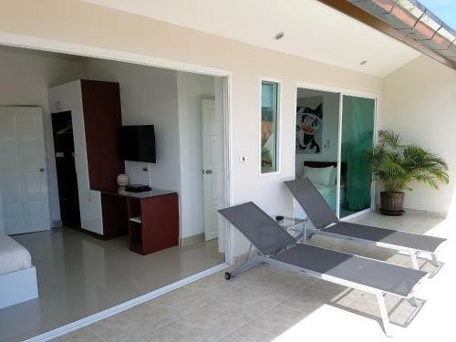 Apartamento Cosy 3 Bedroom Duplex W/ Private Pool Near Beach!