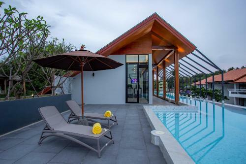 Hotel Surin Beach Residence