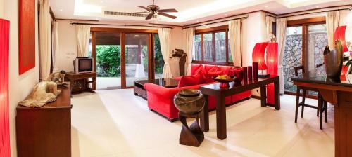Beachfront Resort Villa Baan Chang 5br