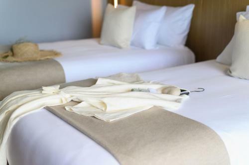 Hotel Wyndham Grand Nai Harn Beach Phuket