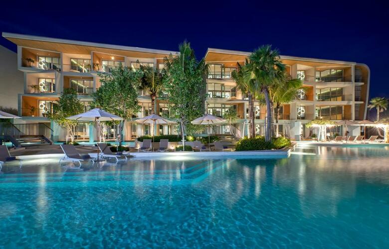 Hotel Wyndham Grand Nai Harn Beach Phuket