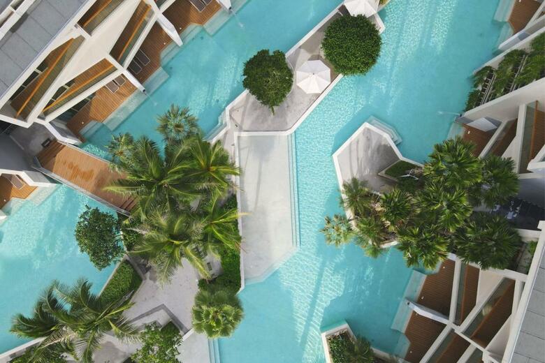Hotel Wyndham Grand Nai Harn Beach Phuket