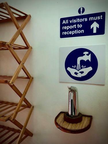 Albergue Shanti Backpacker&gallery