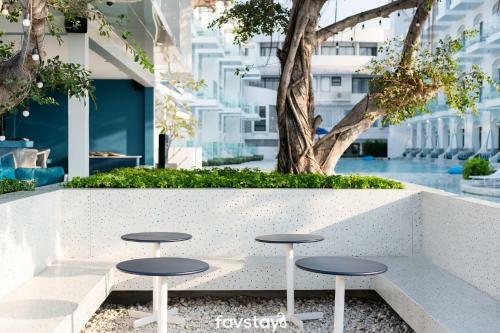 Hotel Kram Pattaya Beach And Resort