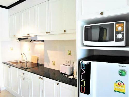 Fully Equipeed Studio Apartment View Talay 1 Pattaya