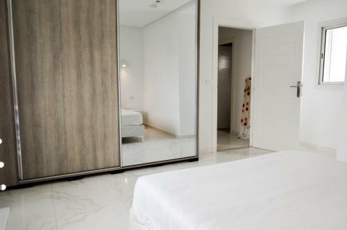 Luxury Apartment In La Marsa - 2 Bed 2 Bath