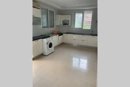 Airbetter - Luxurious 5bed Villa & Studio Patricia With Pool