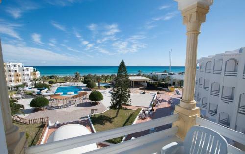 Hotel Thapsus Beach Resort