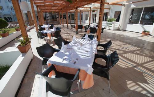 Hotel Thapsus Beach Resort