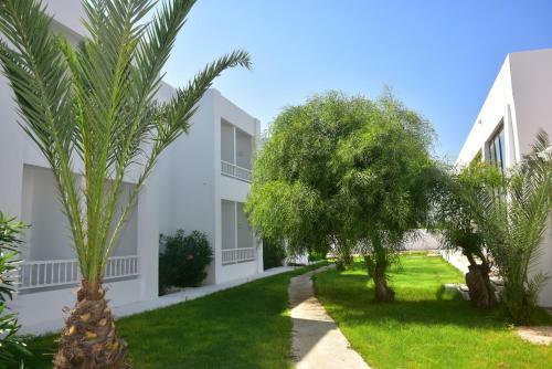 Hotel Bakour Beach By Checkin