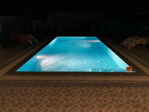 Belle Villa Avec Piscine 100% Sans Vis � Vis