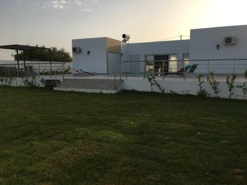 Belle Villa Avec Piscine 100% Sans Vis � Vis