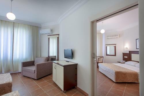 Kaila City Hotel